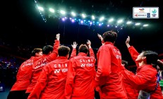 乐鱼体育电竞-激烈比拼！两队在热门比赛中展开激烈角逐