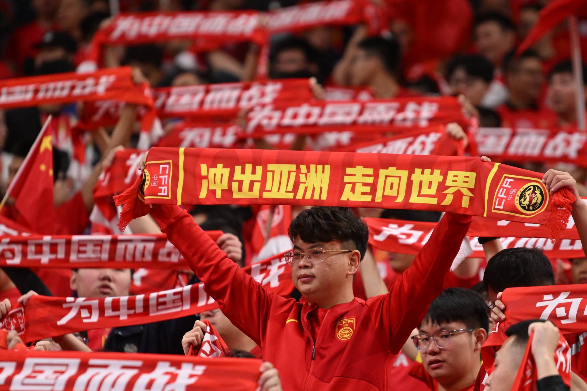 国际足球比赛中中国队展现绝佳实力