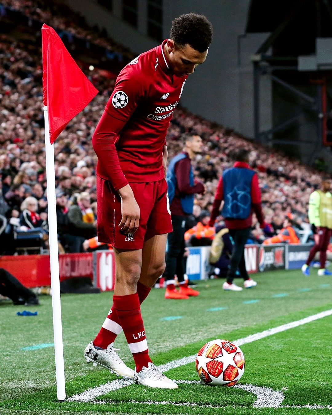 关于利物浦挑战拜仁慕尼黑,争夺欧国联头名的信息 关于利物浦挑战拜仁慕尼黑,争夺欧国联头名的信息