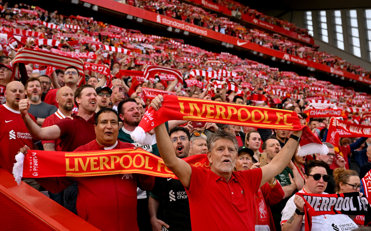 关于拜仁慕尼黑遭遇不利局面，面临挑战的信息