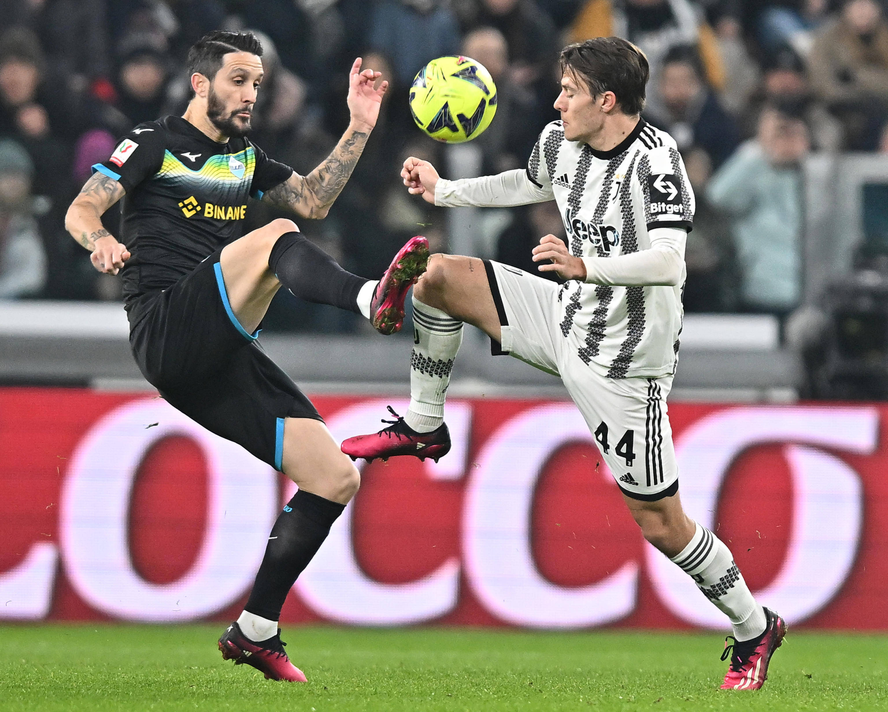 克罗地亚队备战全力,冲刺半决赛 克罗地亚队备战全力,冲刺半决赛