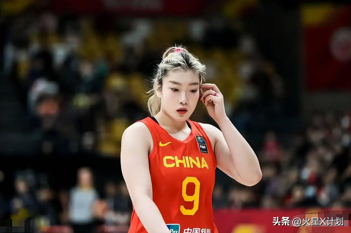 包含吉林女篮主场一分险胜贵州队,力保榜首的词条 包含吉林女篮主场一分险胜贵州队,力保榜首的词条