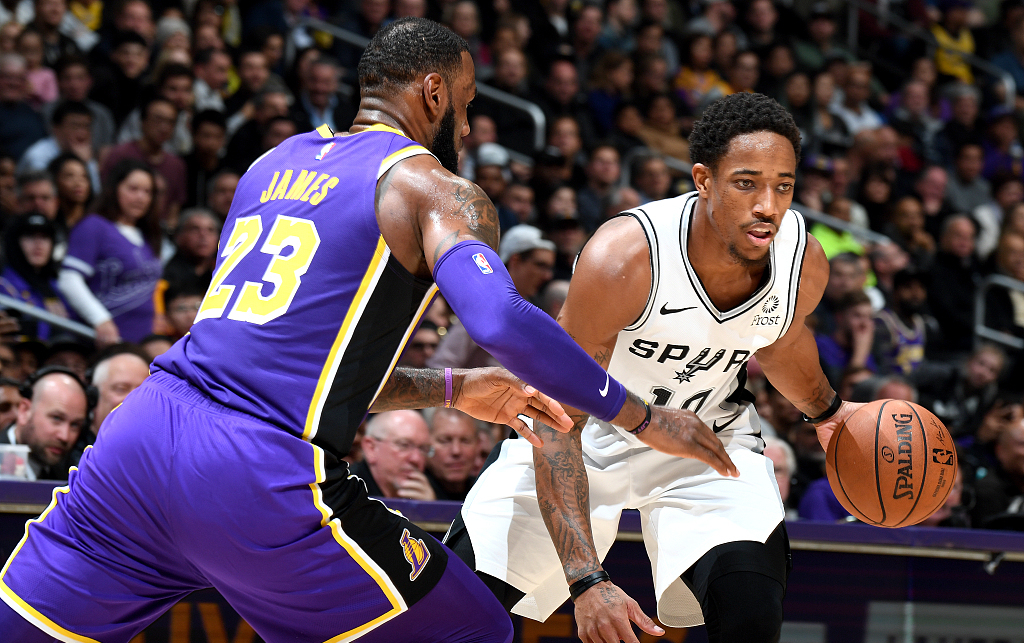 火箭新星蒂姆-哈迪斯表现抢眼协助球队晋级东部决赛的简单介绍